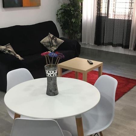 מאלגה Apartamento A, A 3 Minutos De La Estacion Central De Bus Y Tren מראה חיצוני תמונה